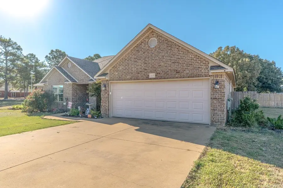 1405 Fourth St, Lake City, AR 72437 - #3
