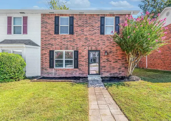 200 Pine Forest Drive #E1, Maumelle, AR 72113