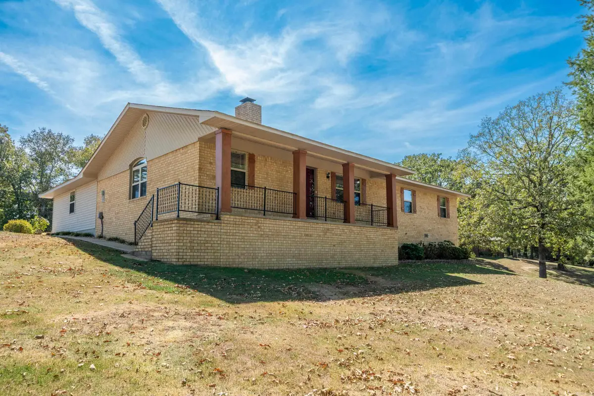 310 S Moore Road, Hot Springs, AR 71913 - #1