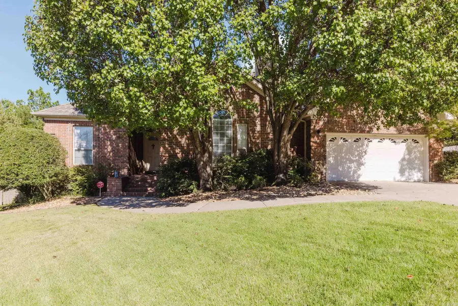 9 Patton Drive, Maumelle, AR 72113 - #2