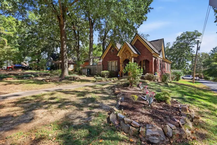 1323 S Tyler Street, Little Rock, AR 72204 - #2