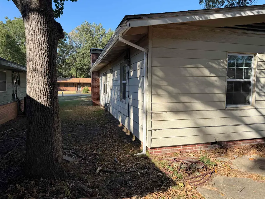 2006 W 34th Avenue, Pine Bluff, AR 71603 - #3
