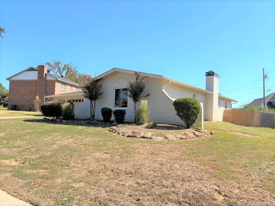 1521 Breckenridge Drive, Little Rock, AR 72227 - #3