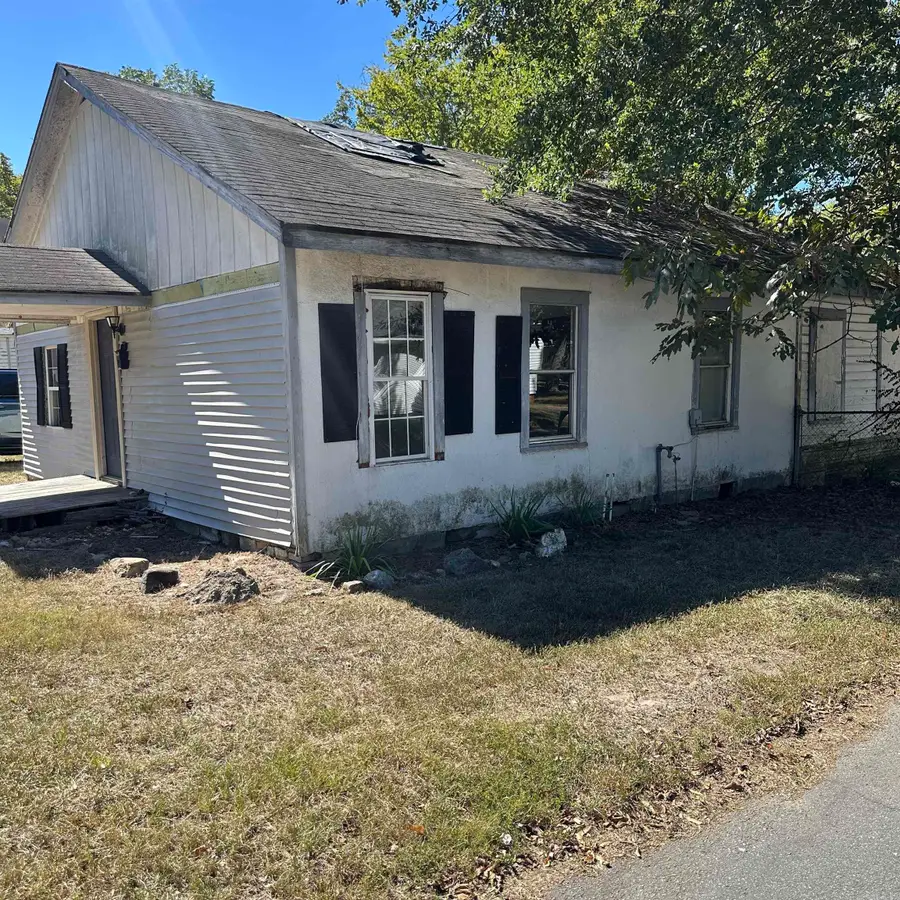 1404 Dyer Street, Malvern, AR 72104 - #2