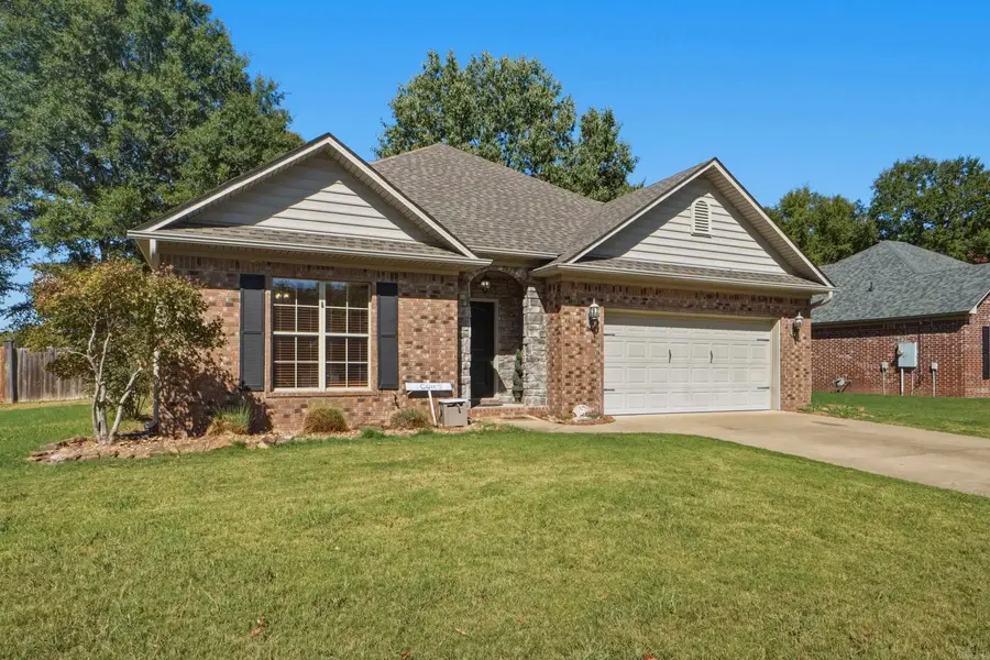 11 Brentwood Drive, Vilonia, AR 72173 - #3