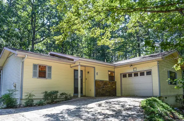 6 Vilaseca Lane, Hot Springs Village, AR 71909