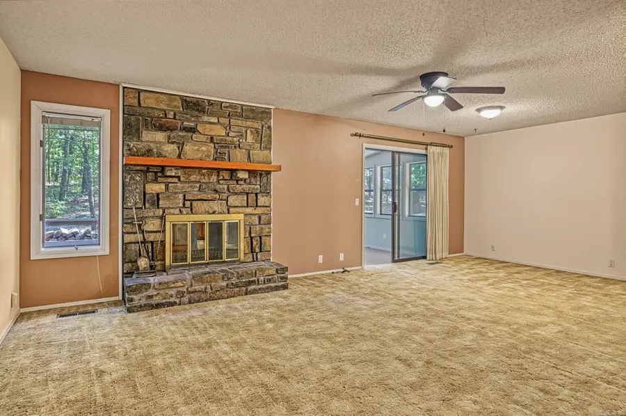 6 Vilaseca Lane, Hot Springs Village, AR 71909 - #2