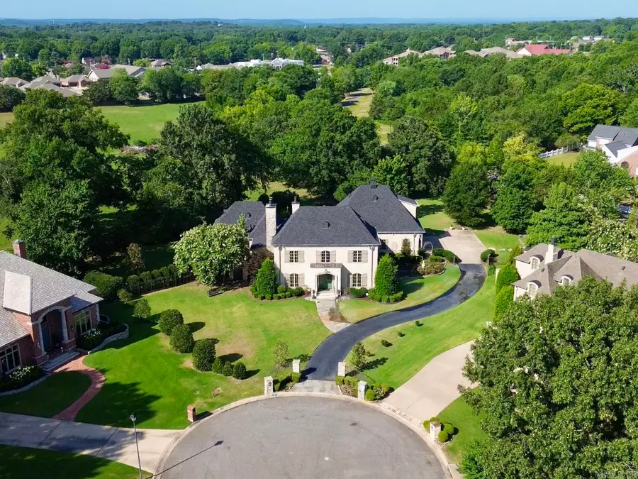 860 Heritage Point, Conway, AR 72034 - #2