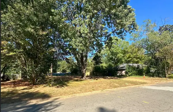 2226 Lee Ave, Conway, AR 72034