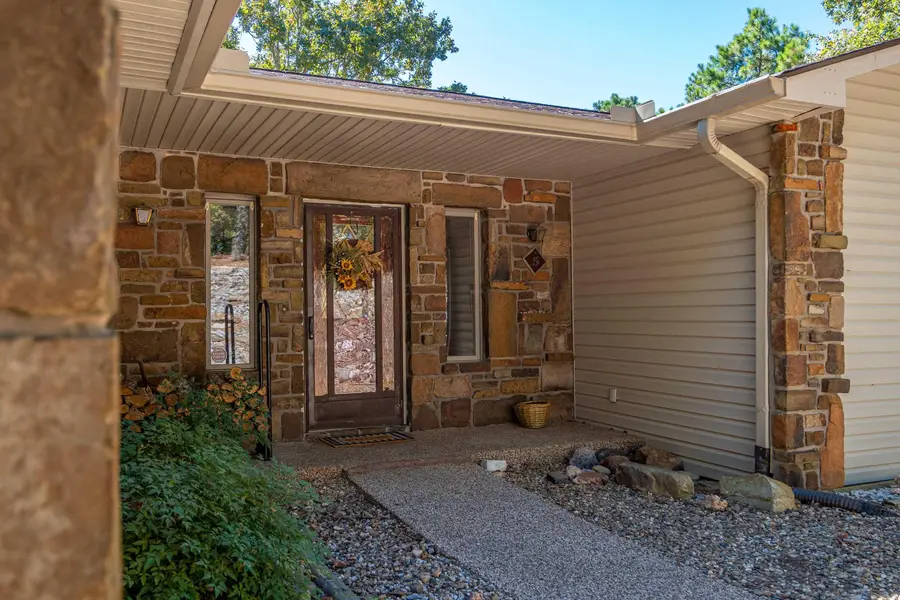 5 Andar Lane, Hot Springs Village, AR 71909 - #2