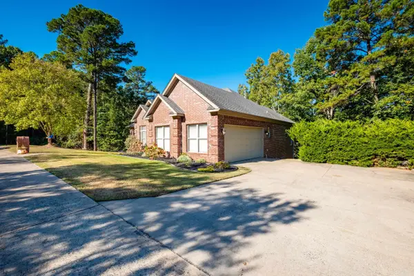 2622 Valley Park Drive, Little Rock, AR 72212