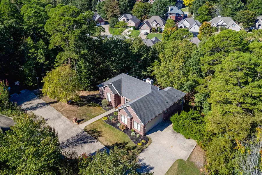 2622 Valley Park Drive, Little Rock, AR 72212 - #2