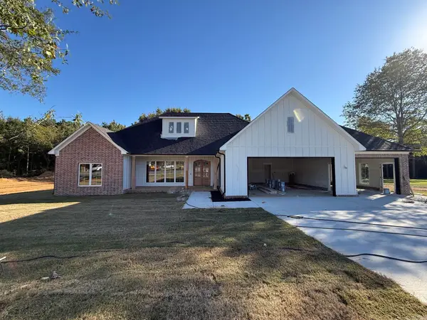 60 Ules Watson Drive, Greenbrier, AR 72058