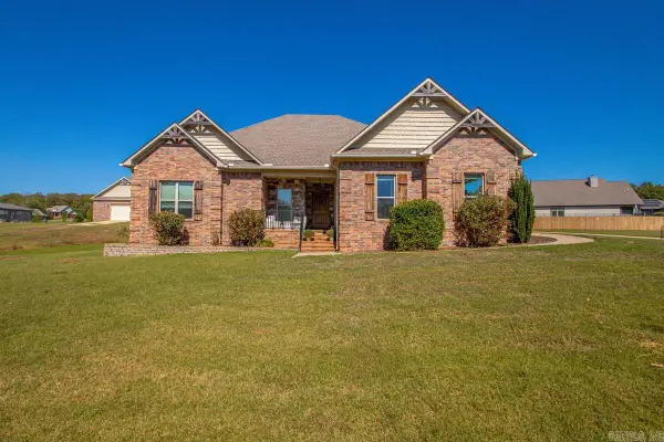 19 Winterberry Drive, Greenbrier, AR 72058