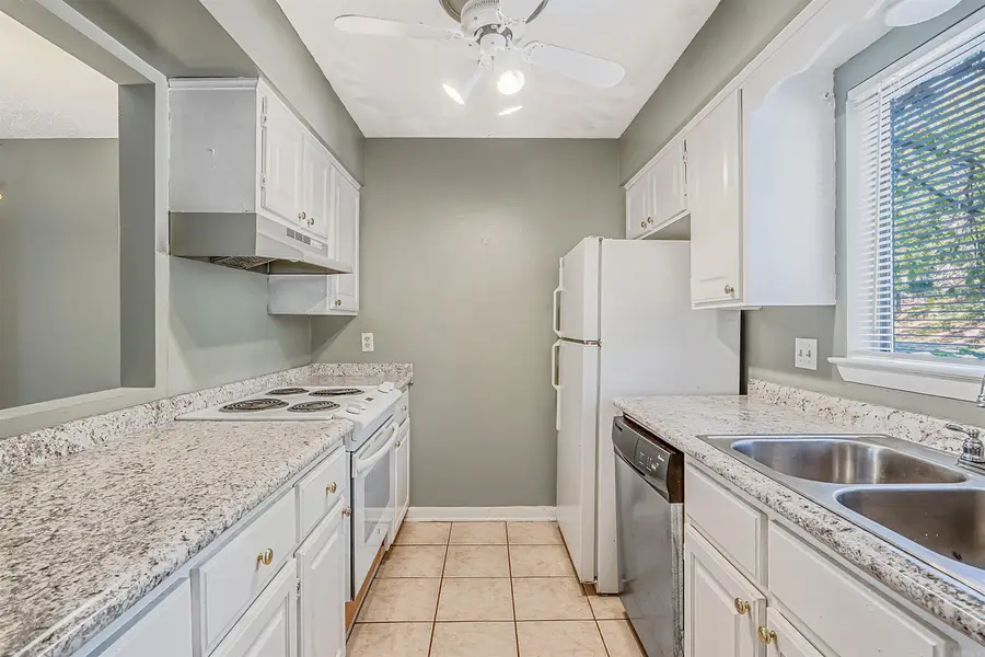 1201 N Pierce Apt. 49, Little Rock, AR 72207 - #3