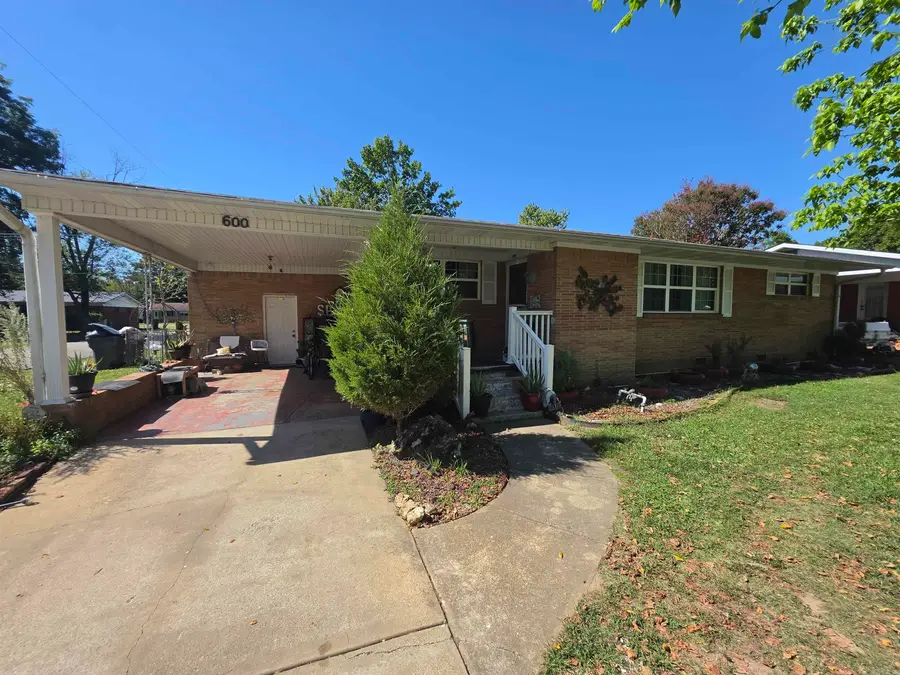 600 N 9 1/2 St, Paragould, AR 72450 - #2