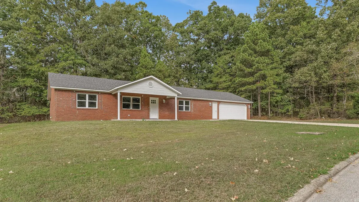 1100 N 74th Cove, Paragould, AR 72450 - #1