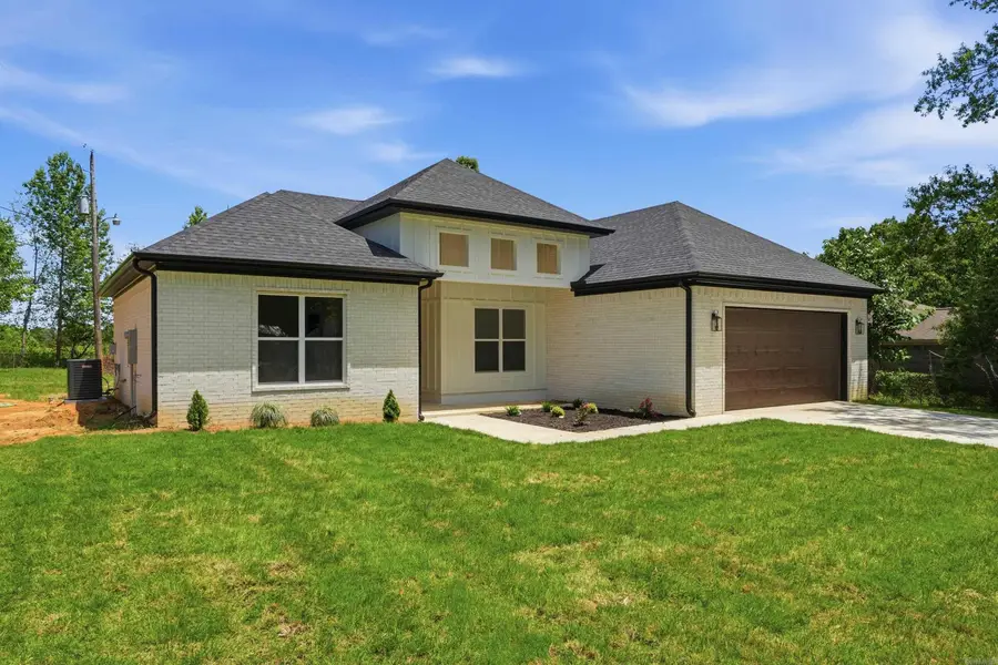 39 Church Circle, Greenbrier, AR 72058 - #2