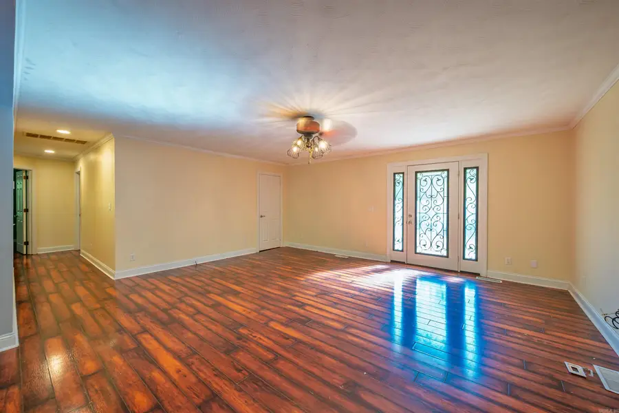 22 Nioka Drive, Cherokee Village, AR 72529 - #3