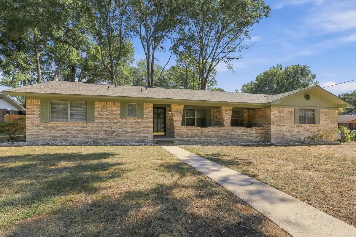 608 S Baridon Street, Conway, AR 72034 - #1