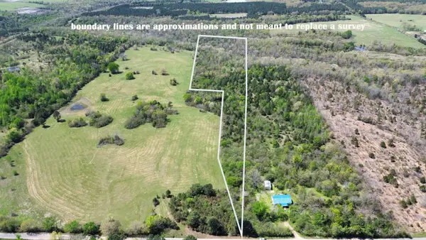 1 Claude School House Road, Scotland, AR 72030