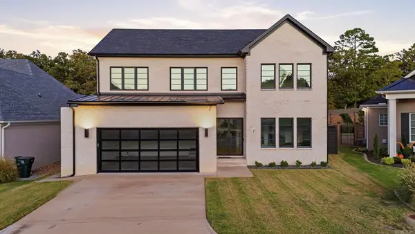7 Belles Fleurs Circle, Little Rock, AR 72223