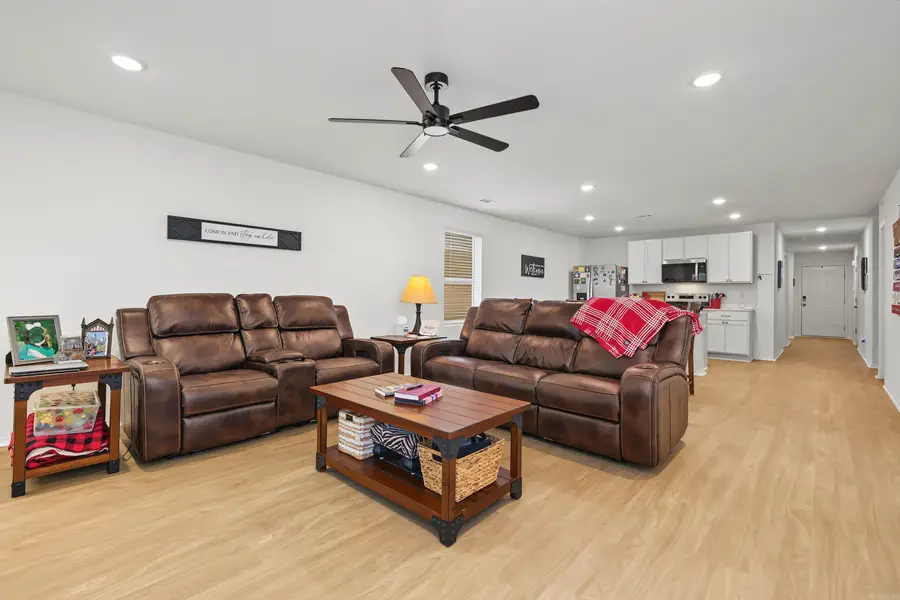 215 Bighorn Trail, Maumelle, AR 72113 - #2