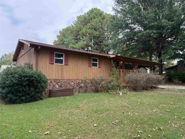 815 Pinewood Drive, Paragould, AR 72450