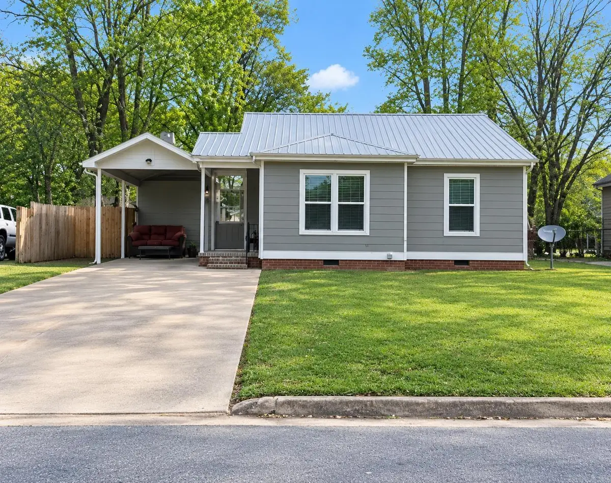 2307 W 25th Street, Pine Bluff, AR 71603 - #1