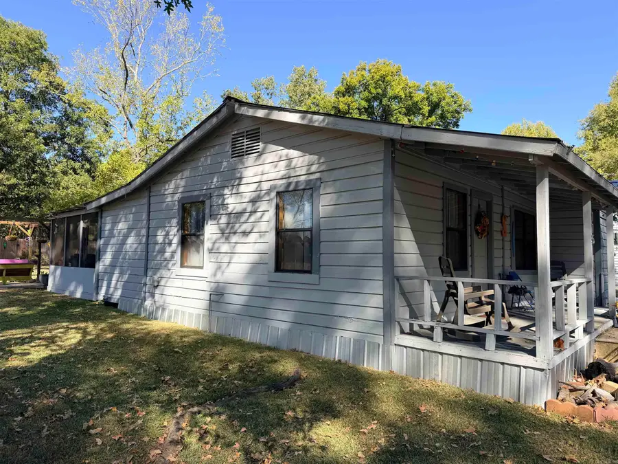 115 Gum St, Fountain Hill, AR 71642 - #2