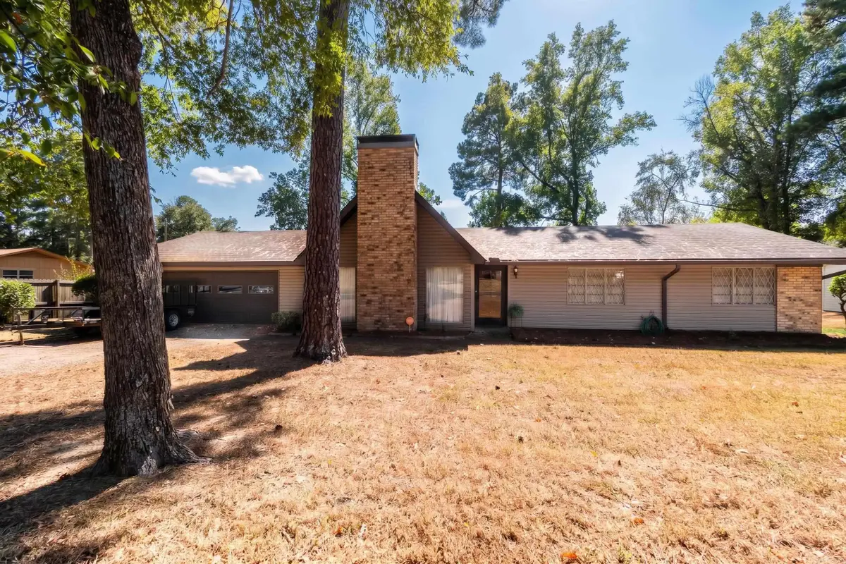 2705 Parnell Rd, El Dorado, AR 71730 - #1