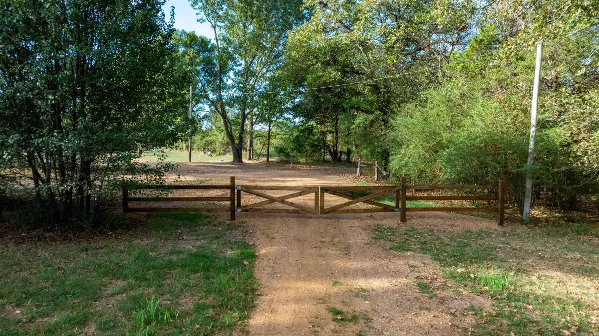 Pear Orchard Dr, Batesville, AR 72501 - #1