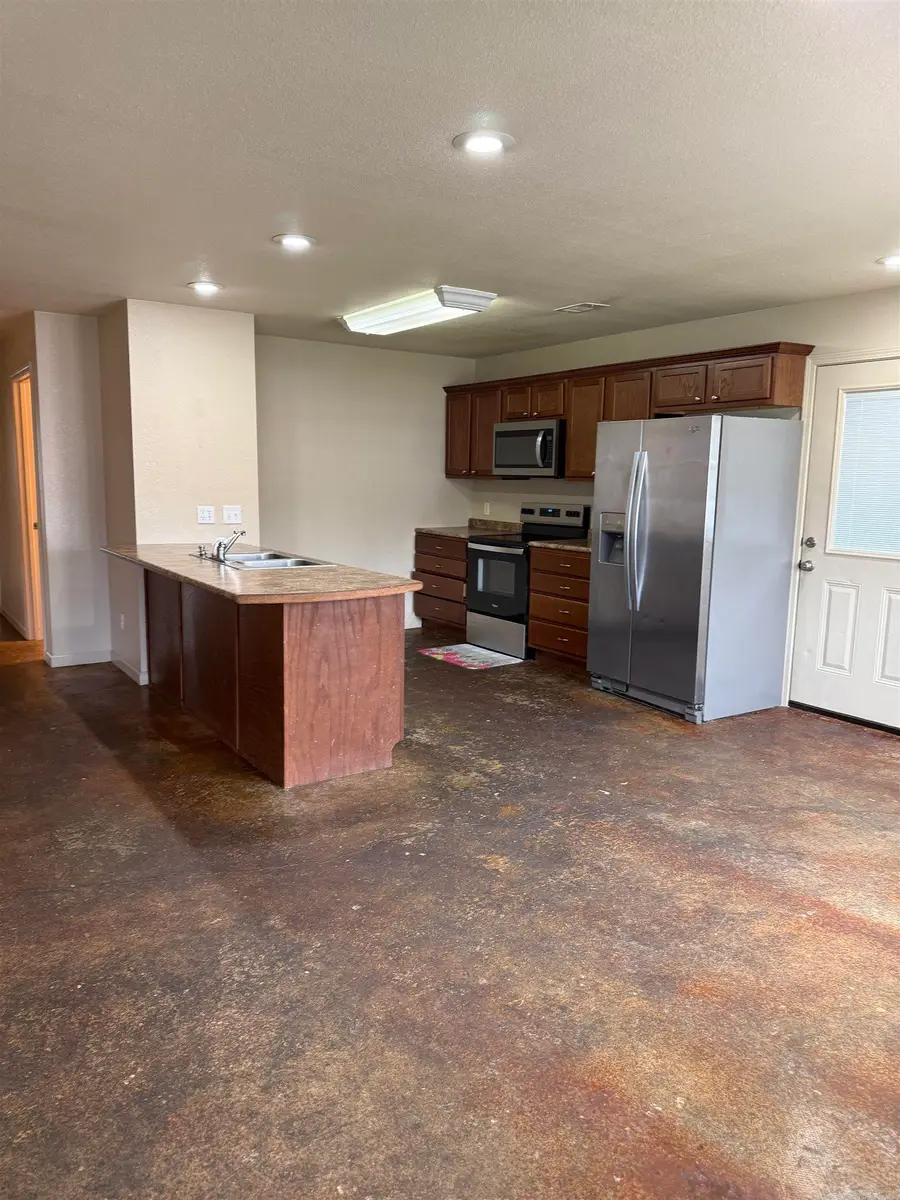 406 Allyson Dr., Paragould, AR 72450 - #2