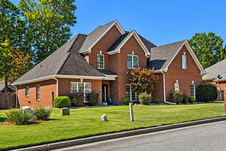 6520 W Caribbean Drive, Benton, AR 72019 - #2