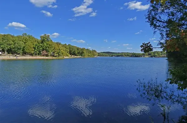 Pinal Circle, Cherokee Village, AR 72529