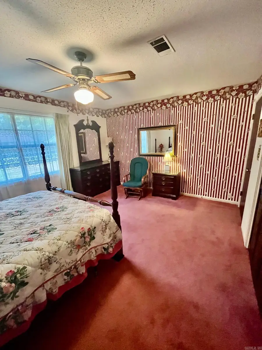 2004 Wellington Drive, Pine Bluff, AR 71603 - #2