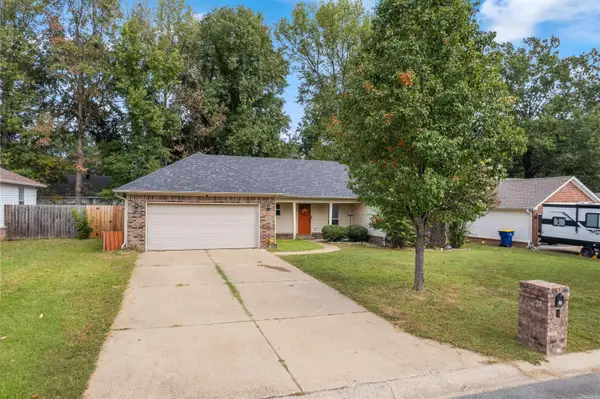 24 Stonehaven Drive, Cabot, AR 72023