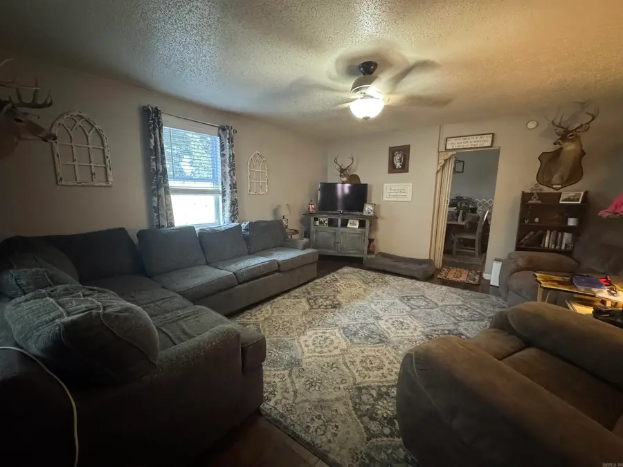 807 Schley Street, Benton, AR 72015 - #3