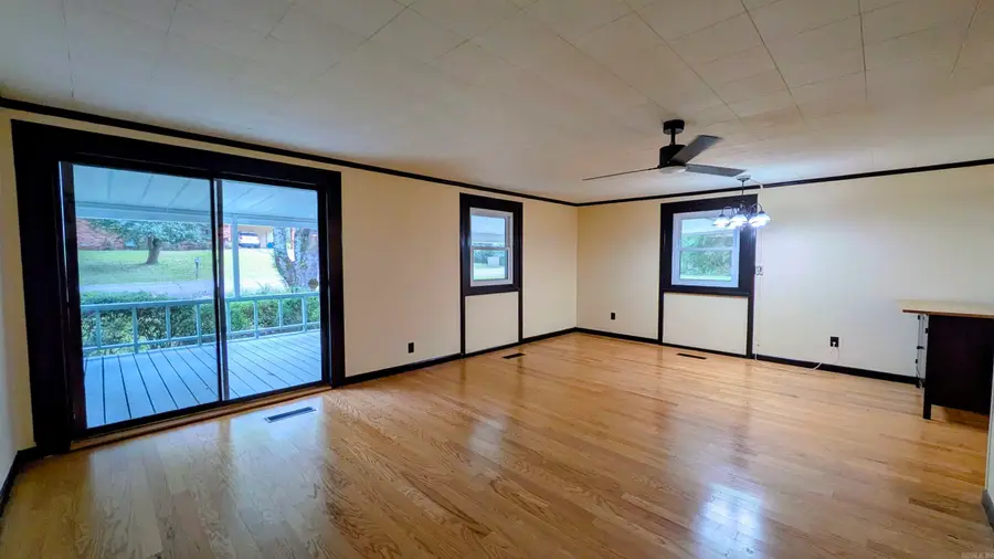 2500 Lakeview Drive, Heber Springs, AR 72543 - #2
