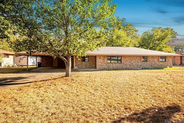 509 N Tate Road, El Dorado, AR 71730