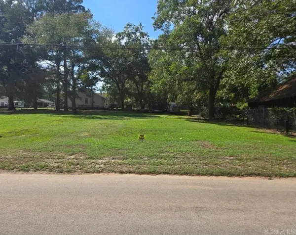 210 S Woodland Heights Street, Rector, AR 72461