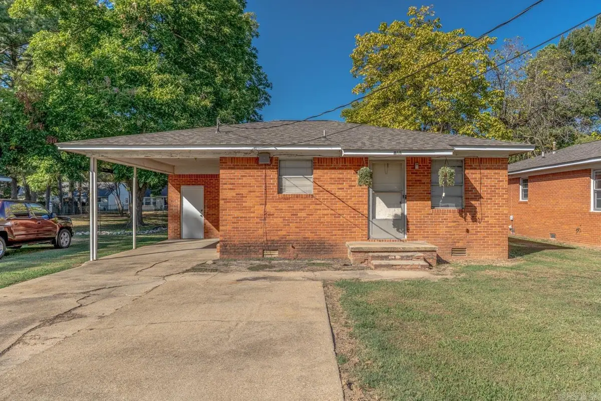 813 Hester St, Jonesboro, AR 72401 - #1