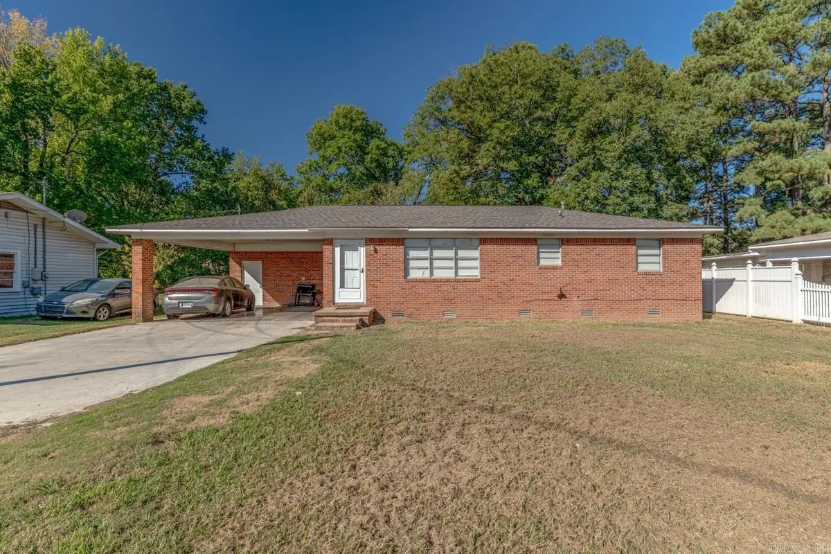 821 Hester St, Jonesboro, AR 72401 - #1