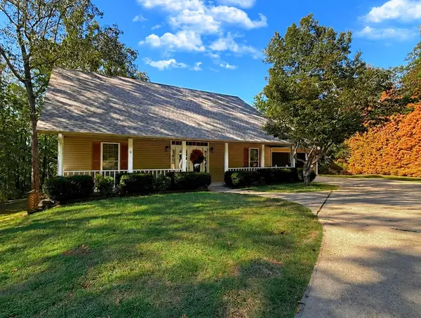 54 F Cherokee Road, Cherokee Village, AR 72529