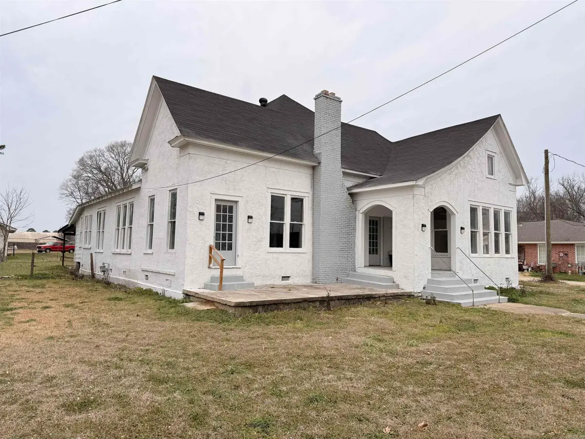 404 Turner Street, Warren, AR 71671 - #1