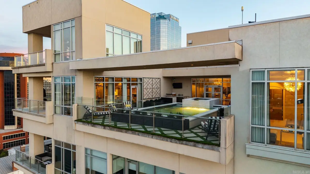 5 Statehouse Plz 12a Plaza, Little Rock, AR 72201 - #1