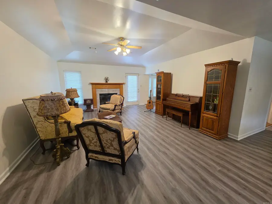 31 Turquoise Drive, Maumelle, AR 72113 - #2