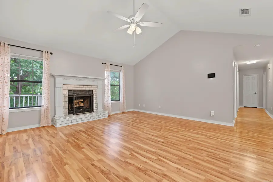 602 Parkway Place Drive, Little Rock, AR 72211 - #2