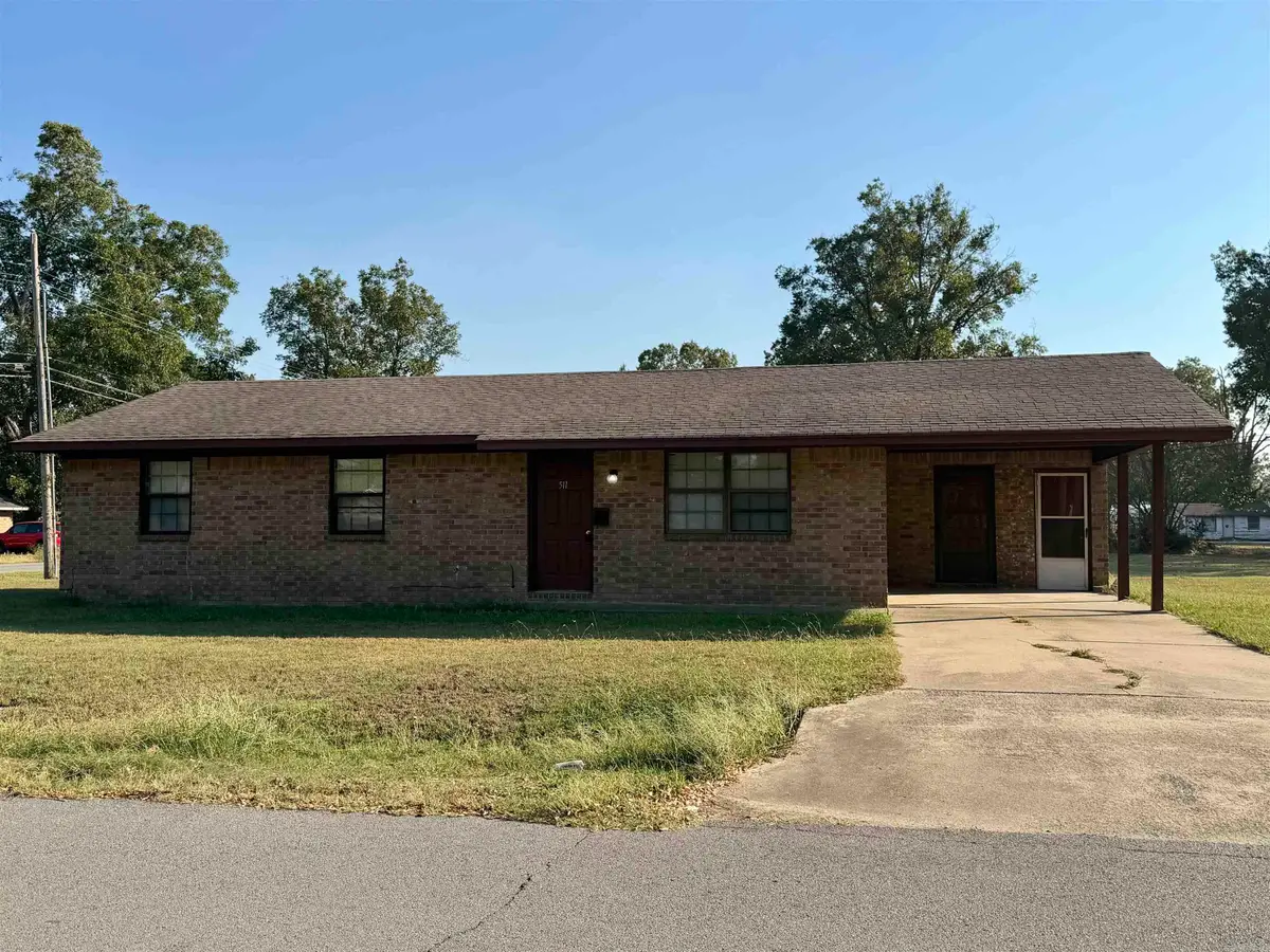 511 E Washington Street, Hazen, AR 72064 - #1