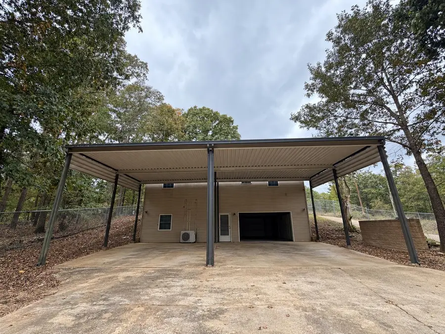 420 Diamondhead Dr, Hot Springs, AR 71913 - #2